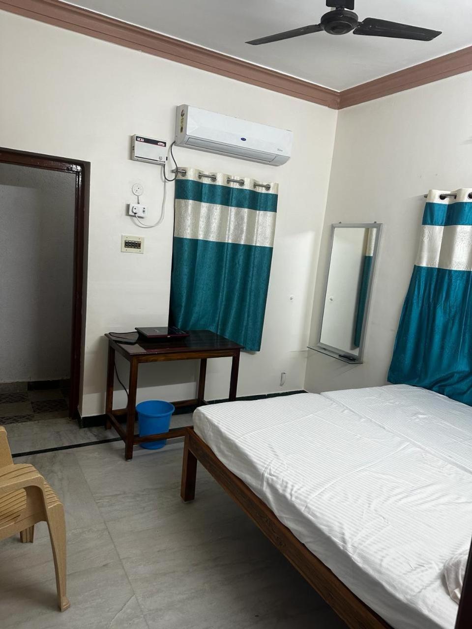 Temple View Home Stay Tiruvannamalai Exterior photo