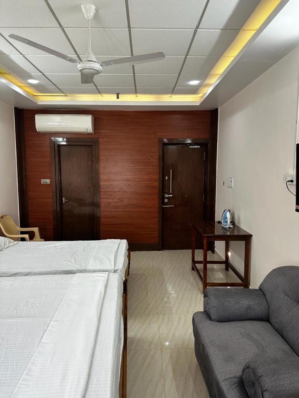 Temple View Home Stay Tiruvannamalai Exterior photo