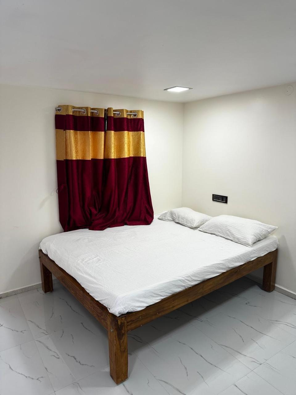 Temple View Home Stay Tiruvannamalai Exterior photo