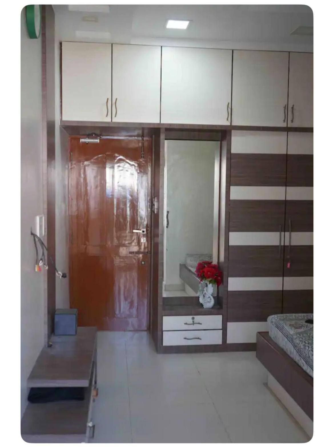 Temple View Home Stay Tiruvannamalai Exterior photo